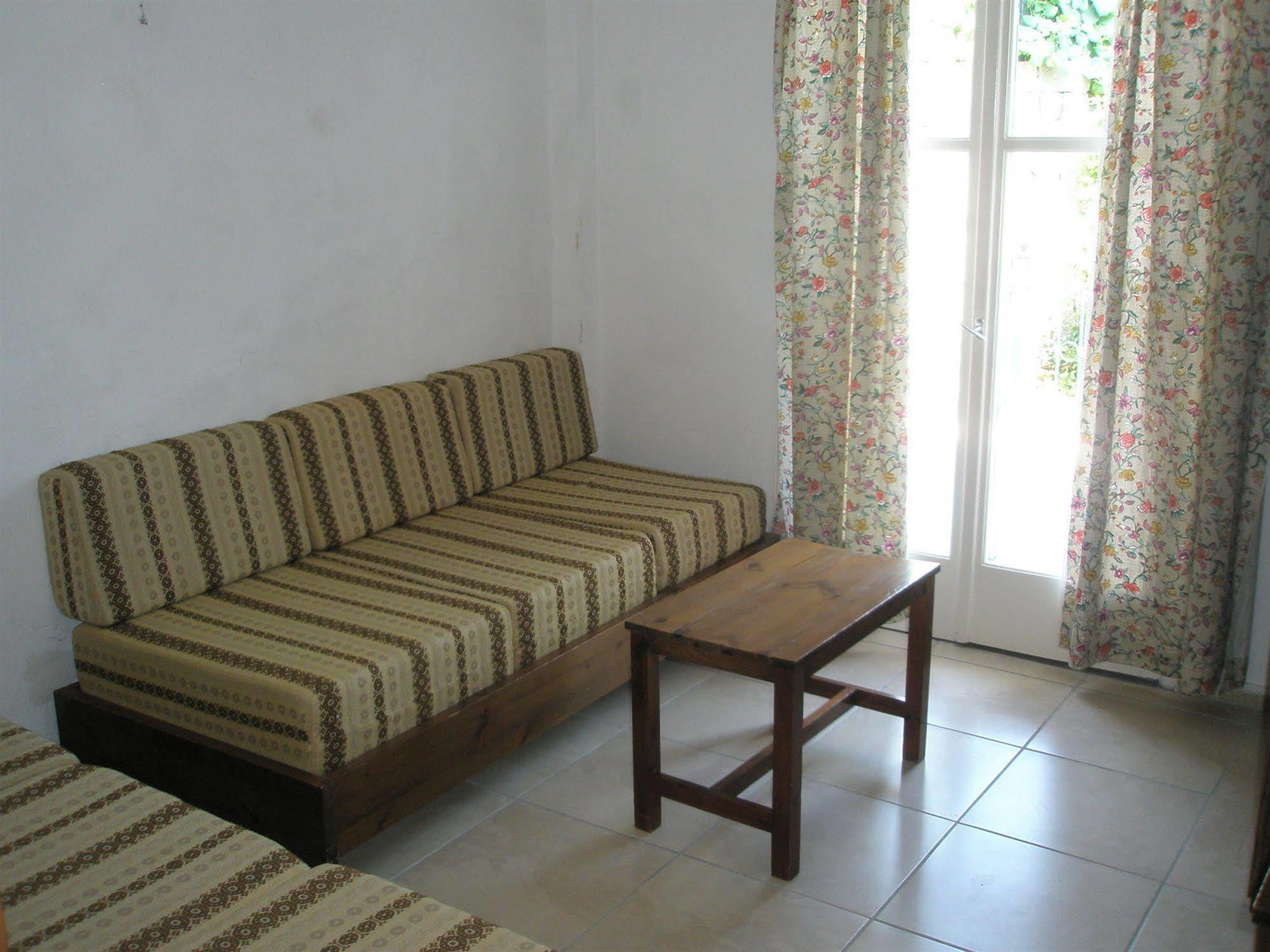 Faliraki Apartments Benícesz Kültér fotó